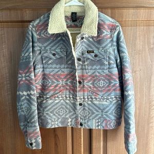 NWOT Wrangler Retro Aztec Sherpa Jacket